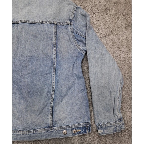 Old Navy Jean Jacket Size Large Boyfriend Distressed Ripped Light Blue Denim - Picture 11 of 13